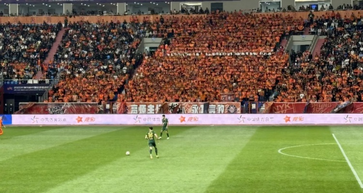云南玉昆取得中超首球、首分 中國(guó)體育彩票助力云南足球事業(yè)發(fā)展