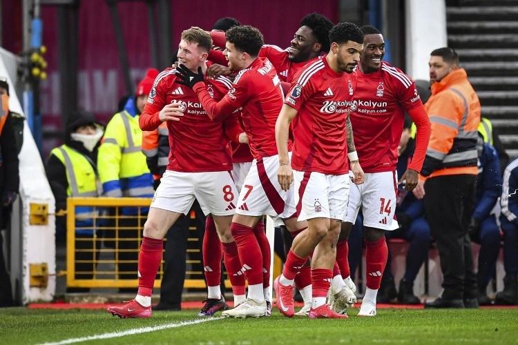 超級死忠打造失意者聯(lián)盟，歐洲冠軍回來了！