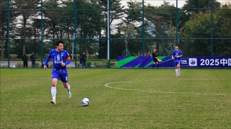 全民足球 | 離開職業(yè)球隊，在業(yè)余俱樂部重新出發(fā)