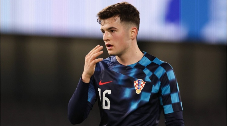 意媒：國米考察薩格勒布迪納摩中場(chǎng)巴圖里納，該球員估值2000萬歐