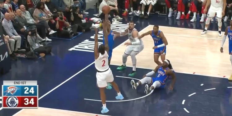 暫時(shí)壓制聯(lián)盟第一！快船首節(jié)34-24領(lǐng)先雷霆10分