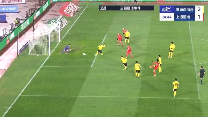 這球漂亮！19歲李新翔晃過張呈棟單挑防線破門，海港生涯處子球！