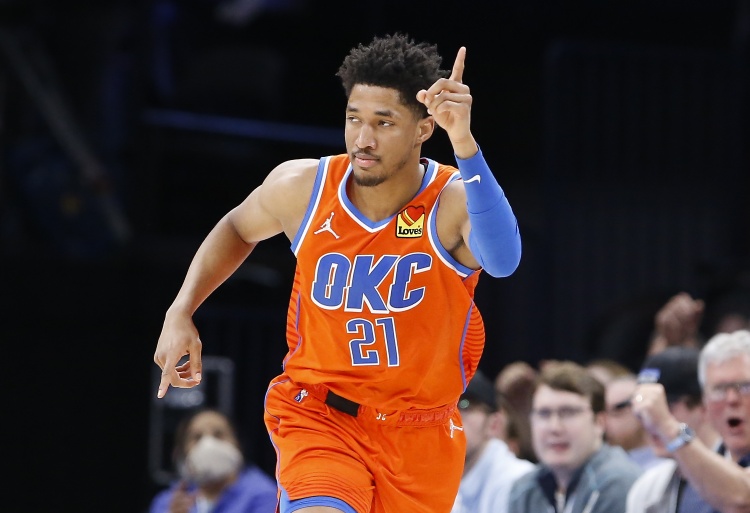 一度連得7分！阿隆-維金斯半場6中4高效拿到9分