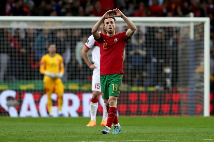 若塔：替補席甚至看臺上的球員都能提供幫助，這是葡萄牙的特點