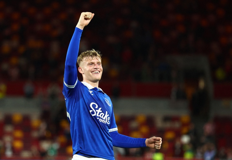 天空：預(yù)計(jì)布蘭斯維特將進(jìn)一步考慮自己的未來(lái) 軍城刺魔關(guān)注球員