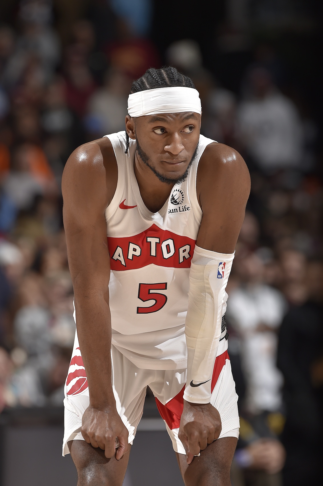 確實(shí)快！奎克利17中8得21分4板3斷 送出全隊(duì)最高的8次助攻