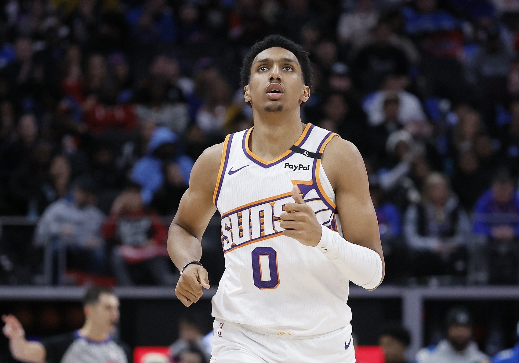 瑞安-鄧恩談出場(chǎng)時(shí)間不穩(wěn)定:不會(huì)沮喪 作為新秀這是必須經(jīng)歷的事