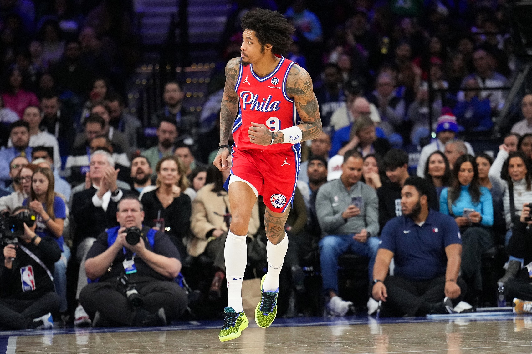 現(xiàn)在全靠我？烏布雷表現(xiàn)盡力20中9拿全隊最高27分 攬5板6助3斷