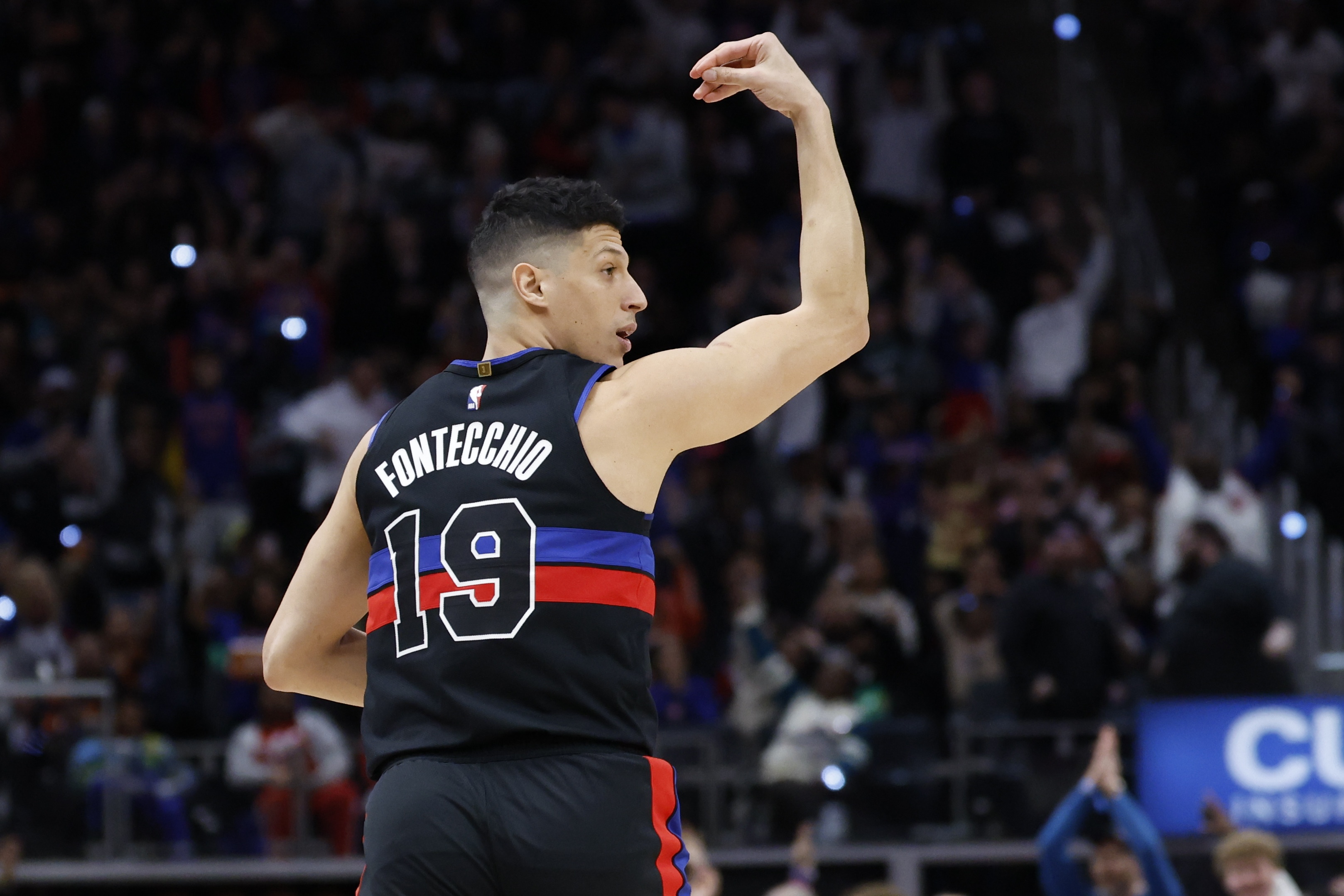 活塞主帥:我們知道豐泰基奧能進(jìn)關(guān)鍵球 從沒懷疑過他這方面能力