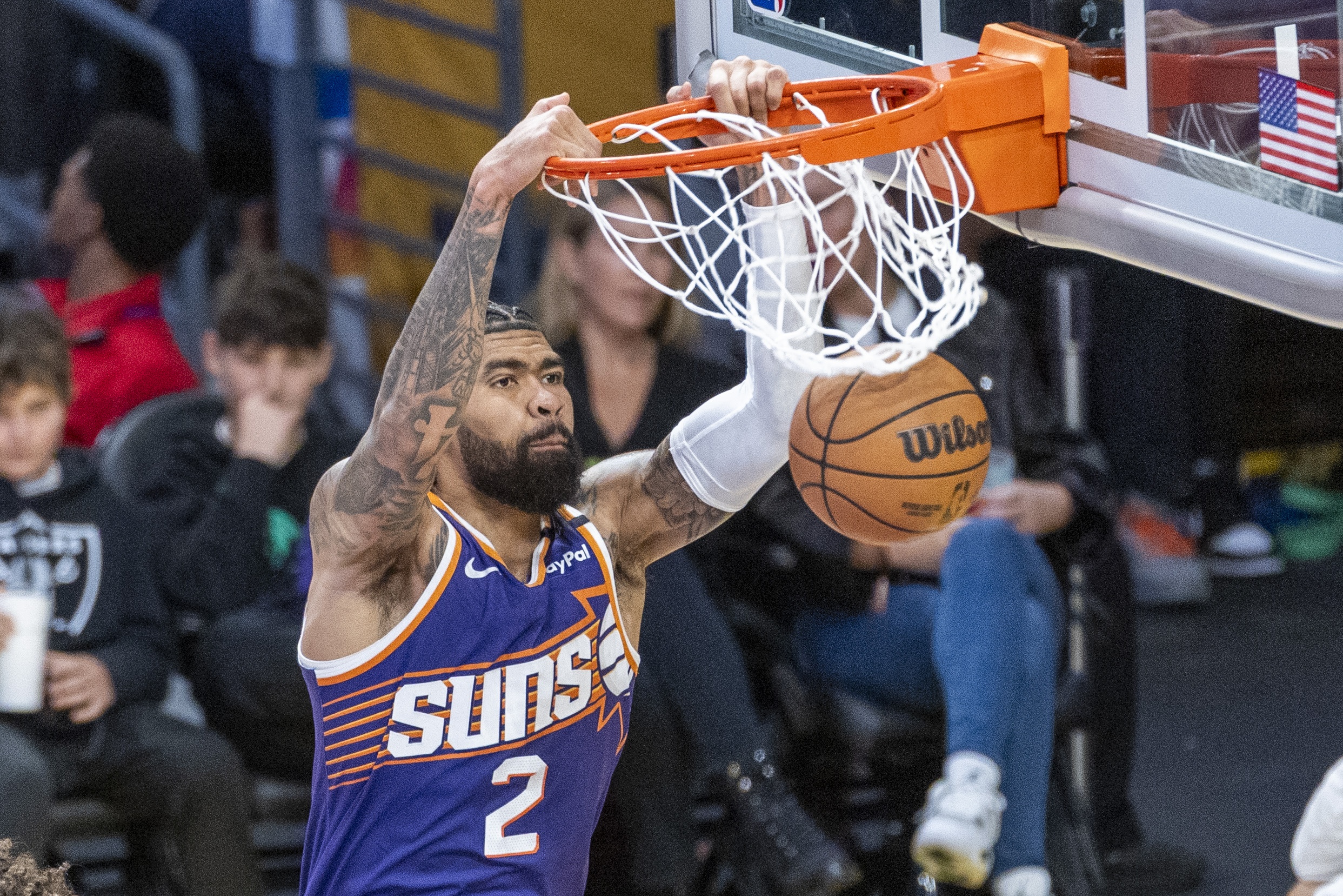 高效表現(xiàn)！理查茲半場(chǎng)10中7拿到14分4板2助2帽